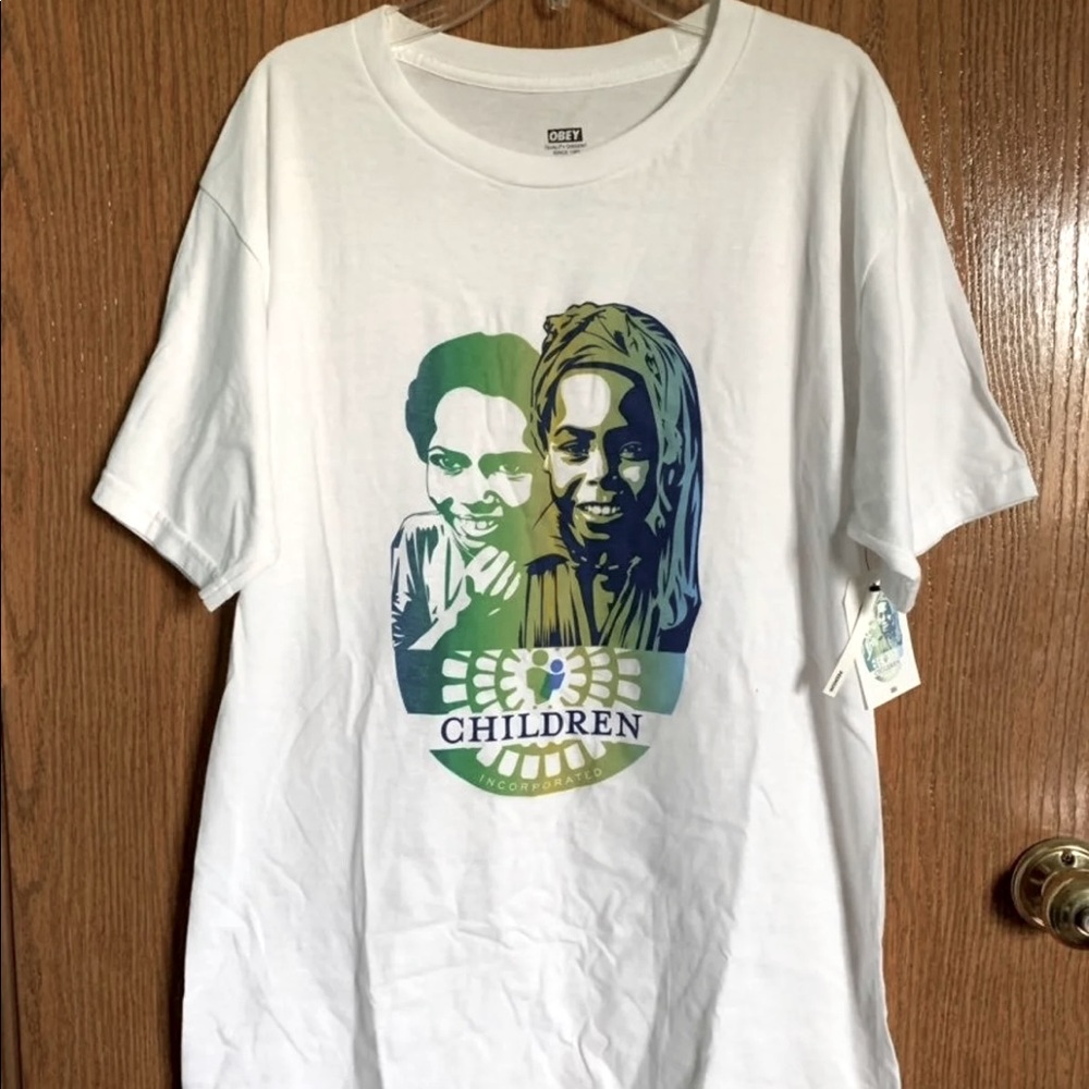 ❤️❤️ (3/$20) men's obey T-shirt ❤️❤️